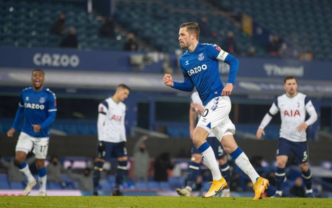 更多足球爱 更多足球爱